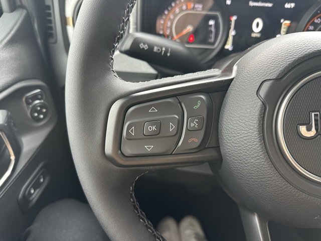 New 2025 Jeep Gladiator Willys image 25