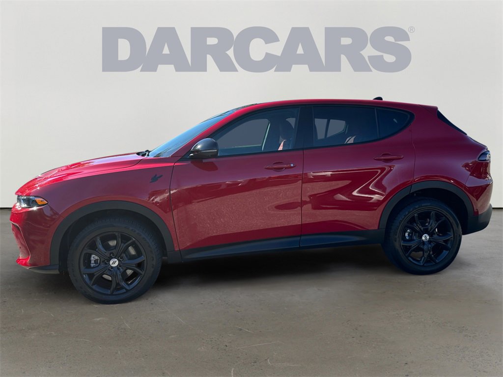 Used 2024 Dodge Hornet GT image 4