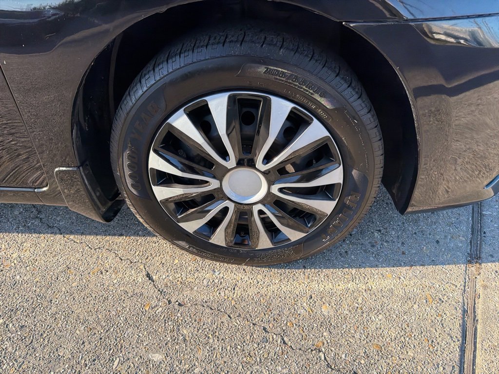 Used 2019 Nissan Sentra S image 23