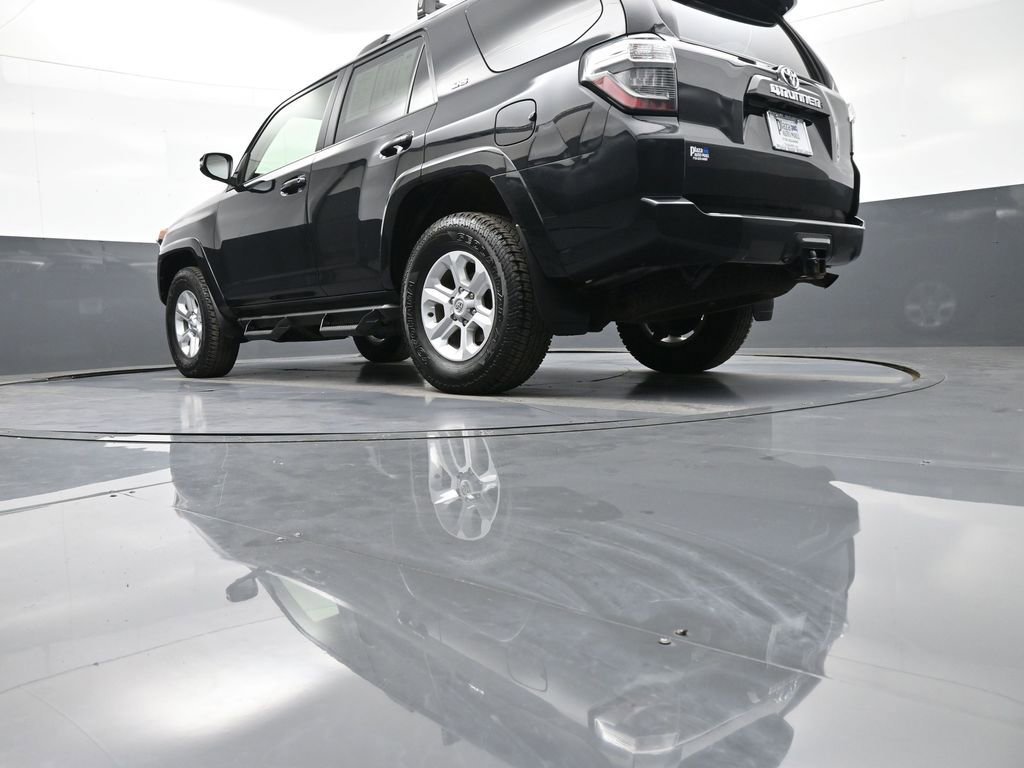 Certified 2022 Toyota 4Runner SR5 Premium image 30