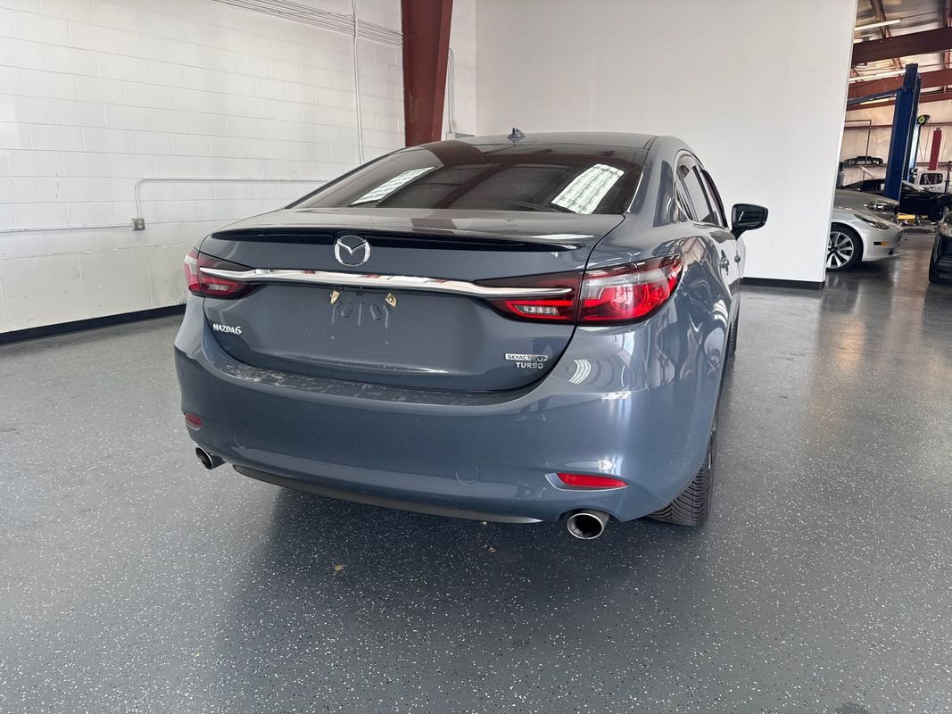 Used 2021 MAZDA MAZDA6 Carbon Edition image 4