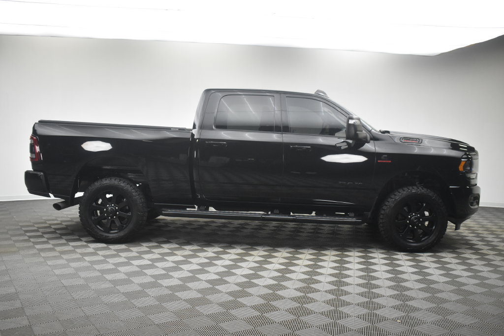 Used 2024 RAM 2500 Big Horn w/ Night Edition AWD/4WD image 11