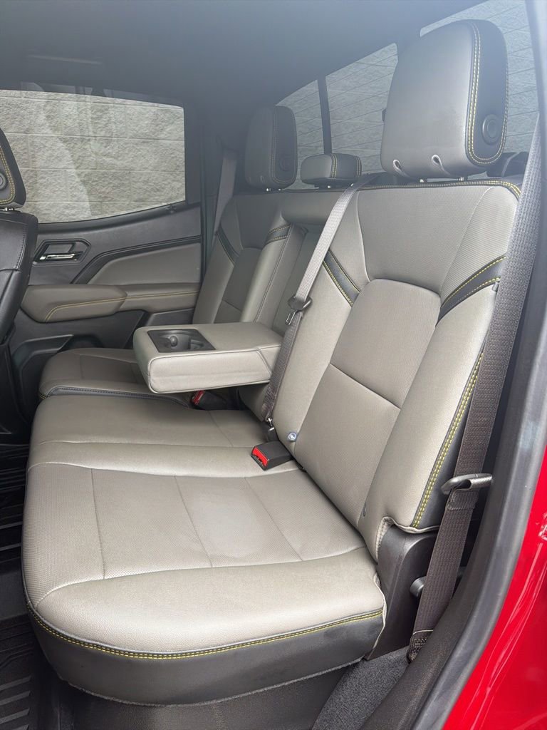 Used 2025 Chevrolet Colorado ZR2 w/ Technology Package AWD/4WD image 30