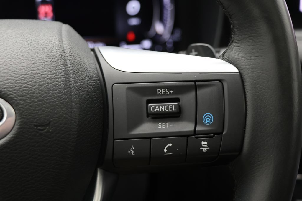 Used 2023 INFINITI QX60 Luxe w/ Vision Package AWD/4WD image 19