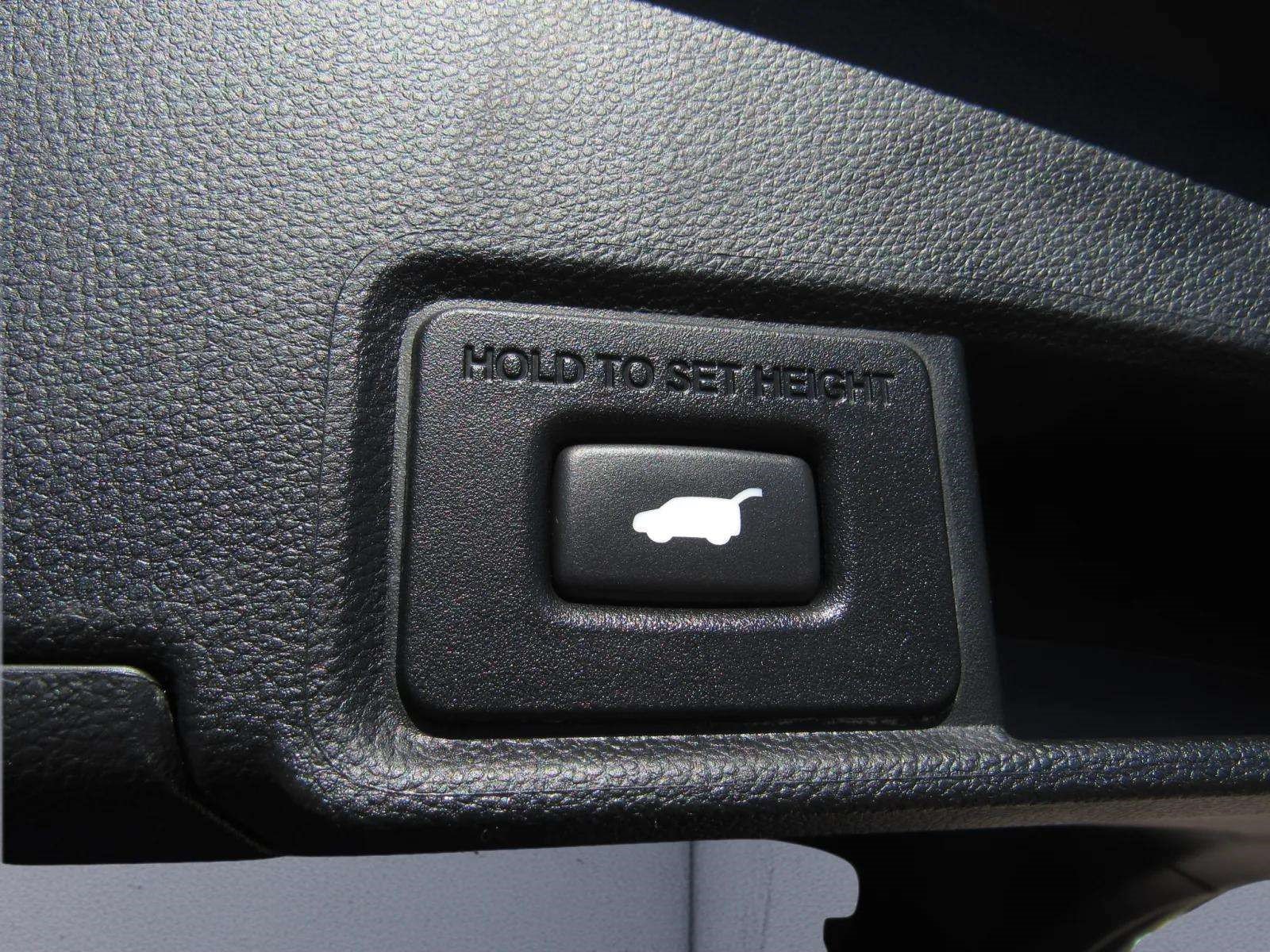 Used 2021 Acura RDX w/ Technology Package FWD image 14