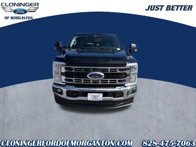 New 2026 Ford F250 XLT w/ FX4 Off-Road Package AWD/4WD image 2