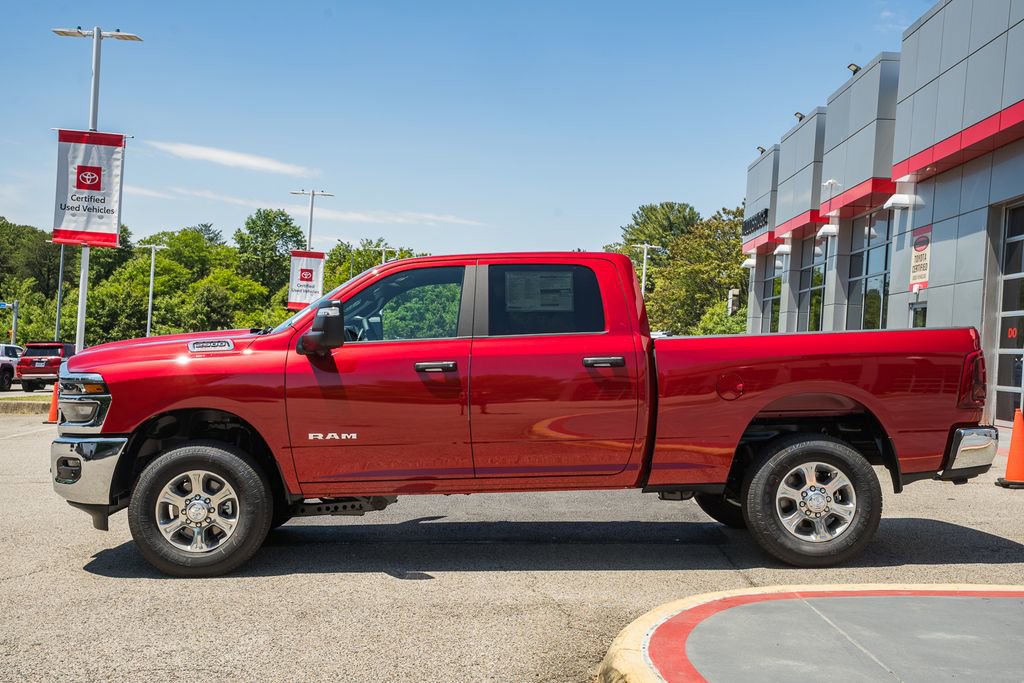 New 2026 RAM 2500 Big Horn AWD/4WD image 4
