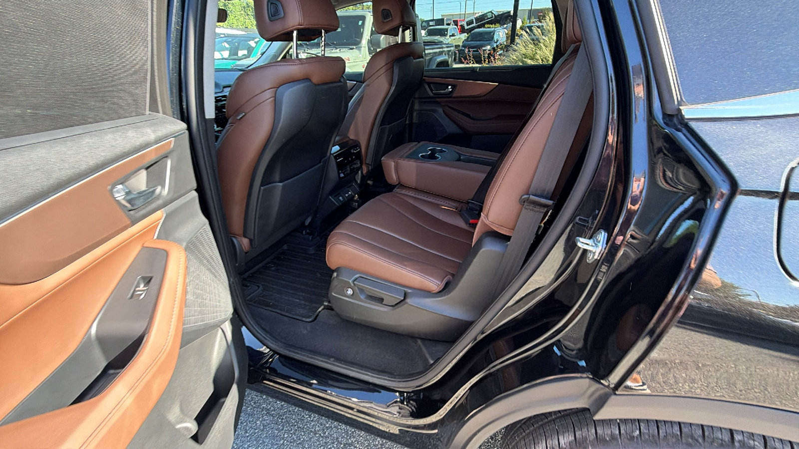 Used 2023 Acura MDX w/ Technology Package FWD image 23