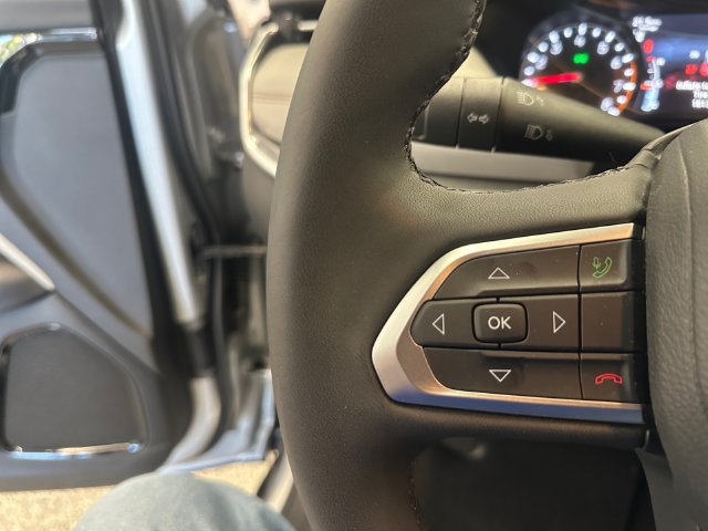 Used 2024 Jeep Compass Limited AWD/4WD image 26