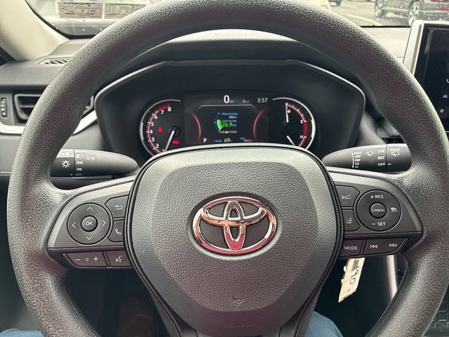 Certified 2025 Toyota RAV4 LE AWD/4WD image 24