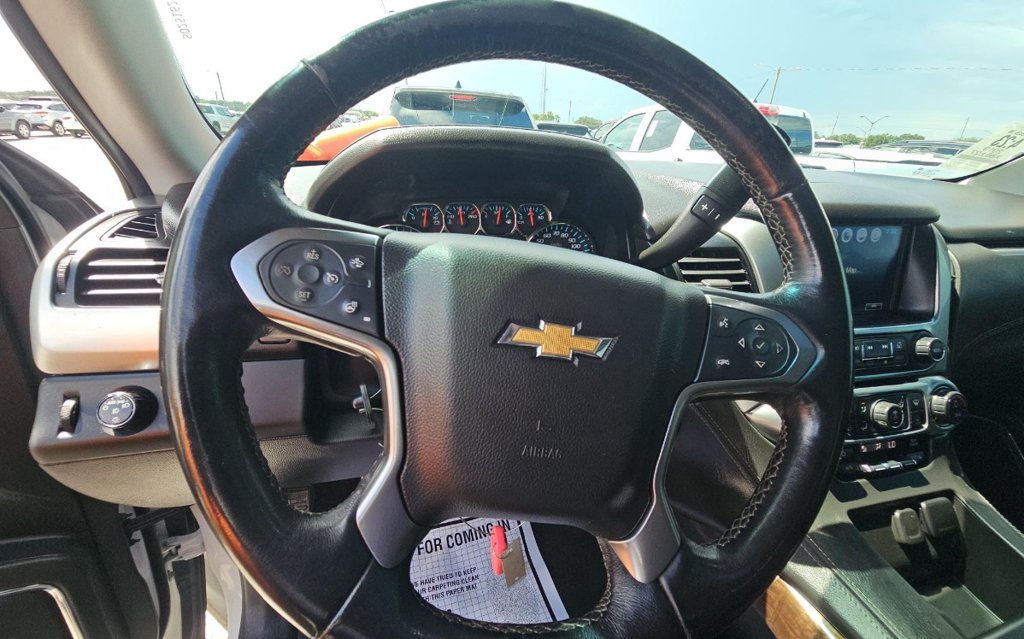 Used 2019 Chevrolet Suburban LT AWD/4WD image 9
