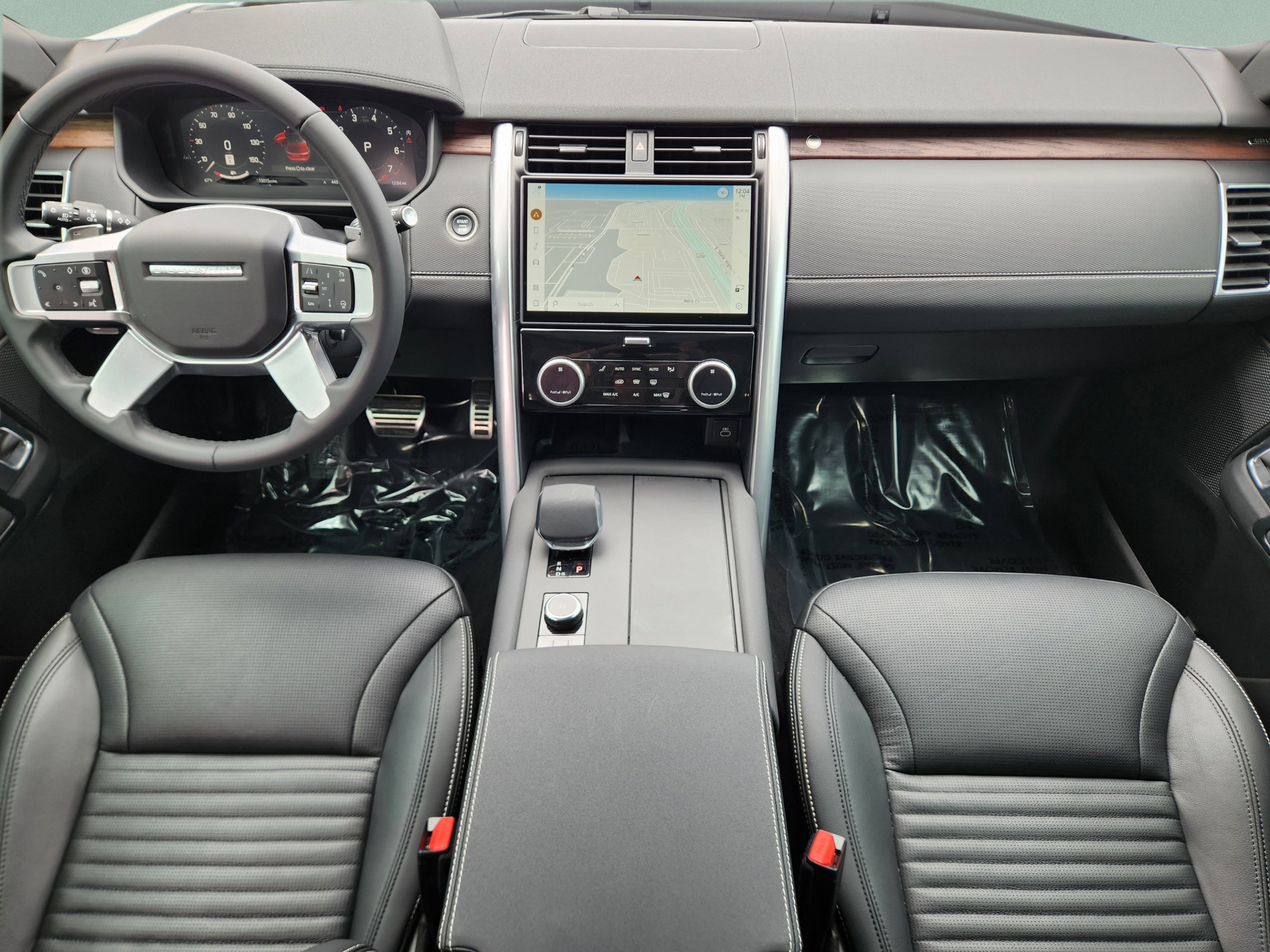 Certified 2025 Land Rover Discovery Dynamic SE AWD/4WD image 23