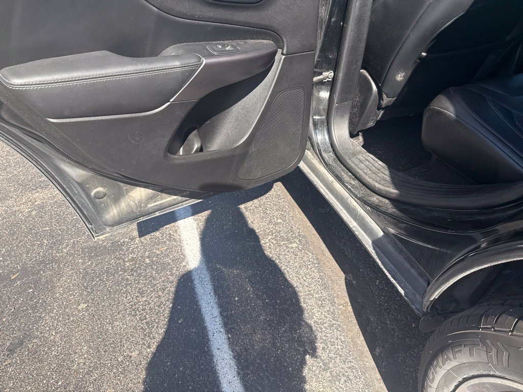Used 2020 Jeep Cherokee Limited AWD/4WD image 21