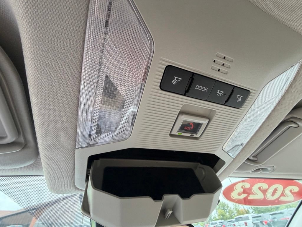 Used 2023 Toyota RAV4 XLE w/ XLE Grade Weather Package AWD/4WD image 20