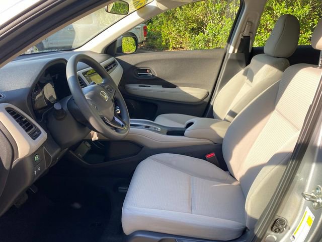 Used 2020 Honda HR-V LX image 11