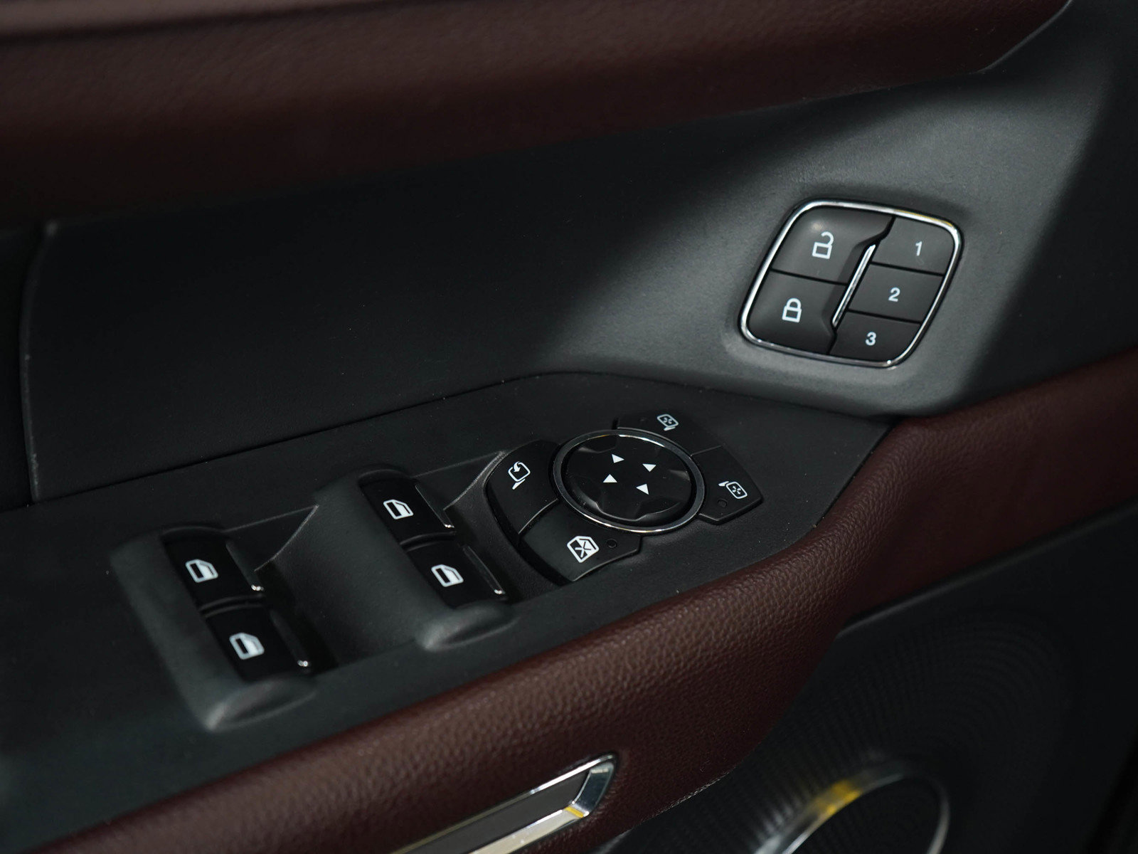 Used 2023 Ford Expedition Max Limited image 27