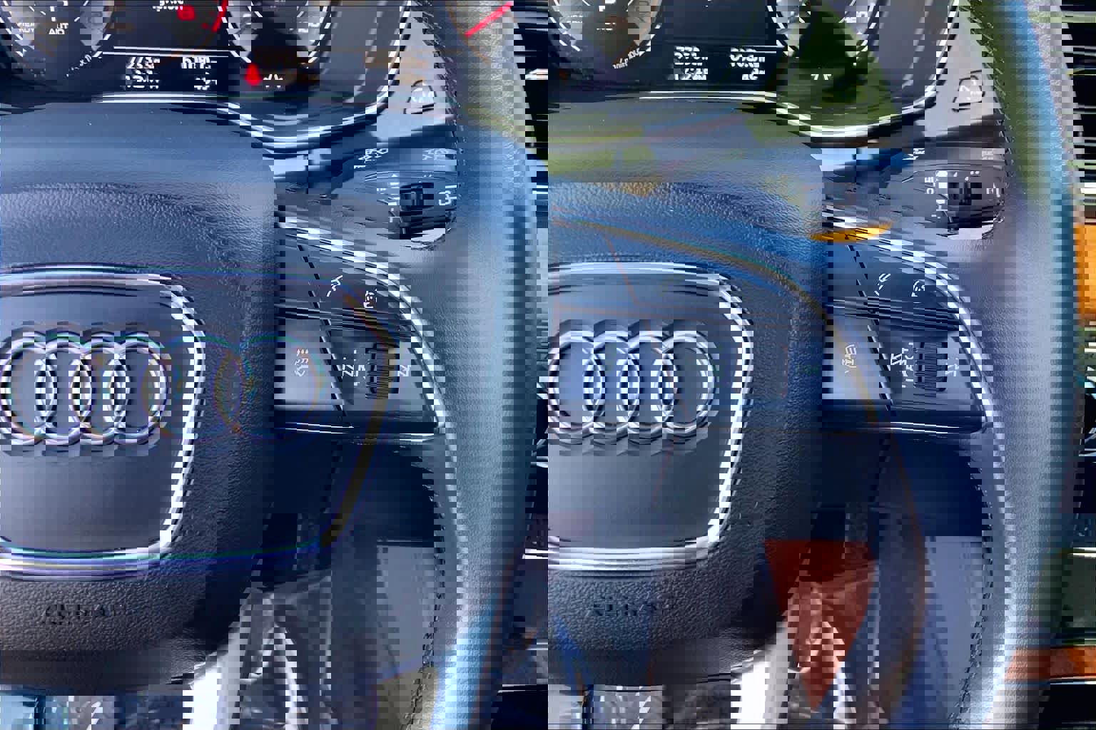 Used 2021 Audi Q5 Premium Plus w/ Premium Plus Package image 25