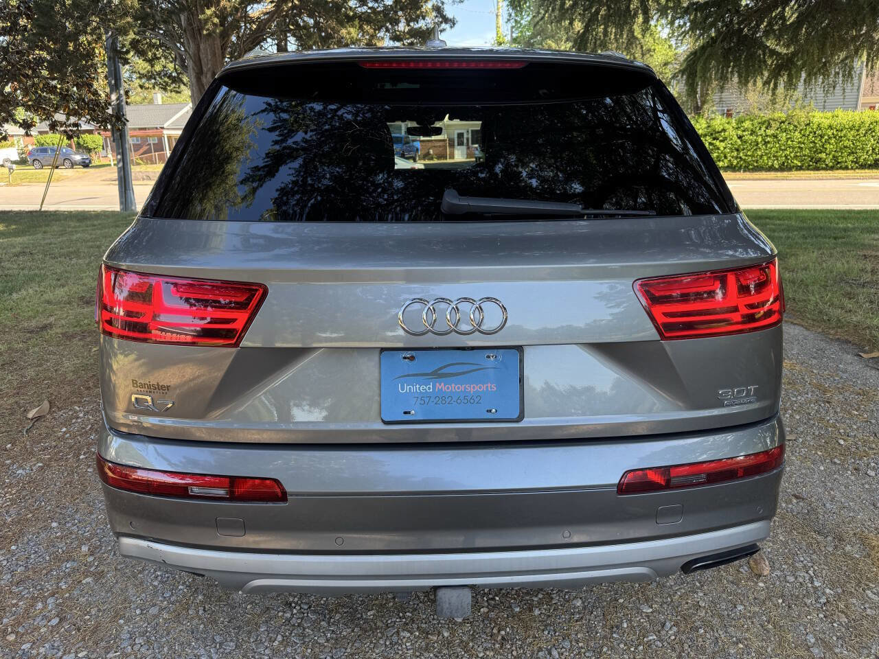 Used 2017 Audi Q7 3.0T Premium Plus w/ Premium Plus Package AWD/4WD image 6