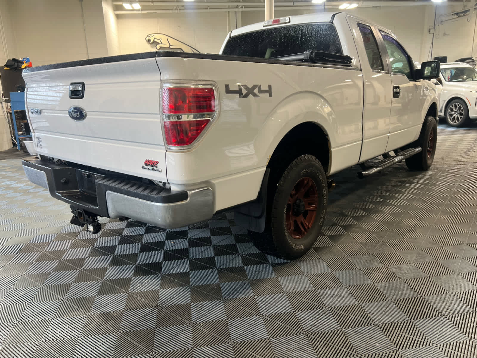 Used 2013 Ford F150 XLT w/ XLT Chrome Pkg image 3