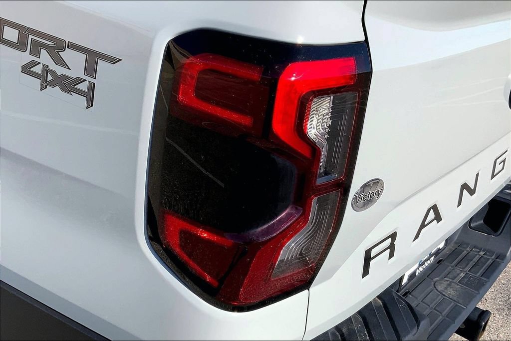 Used 2024 Ford Ranger XLT w/ Trailer Tow Package AWD/4WD image 28
