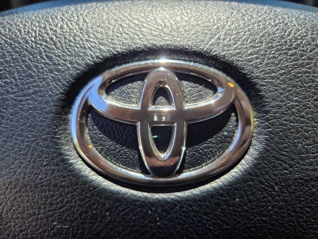 Used 2021 Toyota 4Runner Limited AWD/4WD image 33