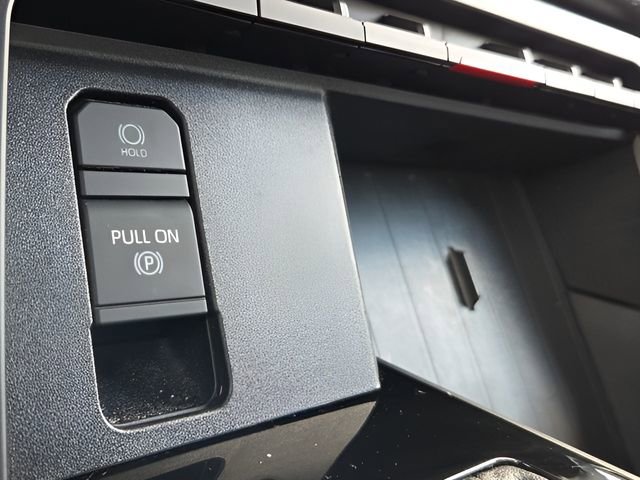 Used 2023 Toyota Tundra SR image 27