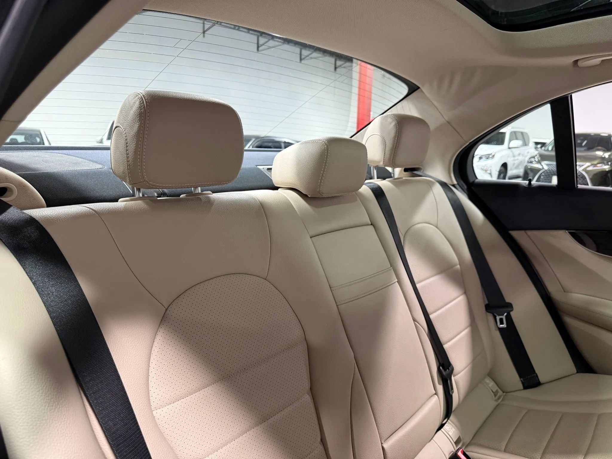Used 2019 Mercedes-Benz C 300 4MATIC Sedan image 57