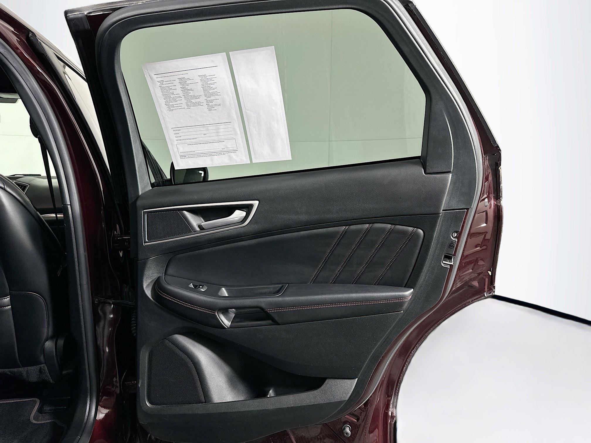 Used 2024 Ford Edge ST-Line image 32