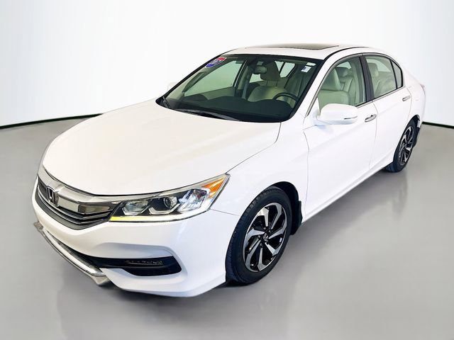 Used 2017 Honda Accord EX-L image 4