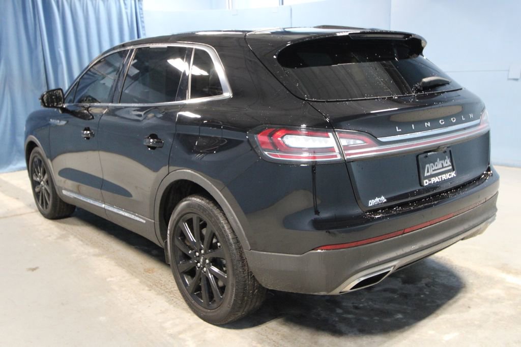 Used 2023 Lincoln Nautilus Reserve w/ Monochromatic Package image 32