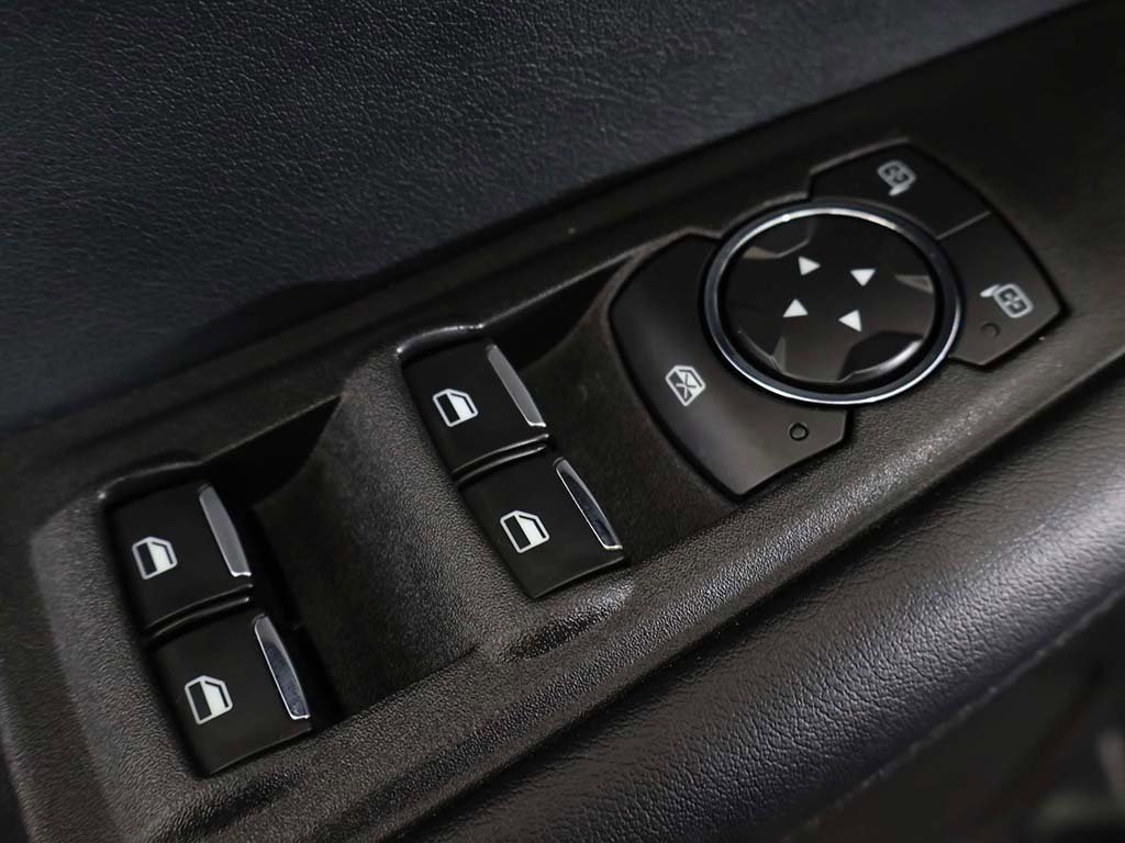 Used 2022 Ford Edge SEL w/ Convenience Package image 37