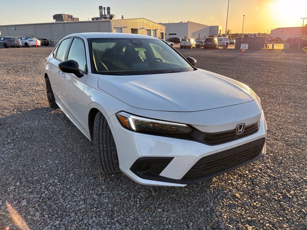 Used 2023 Honda Civic Sport image 12
