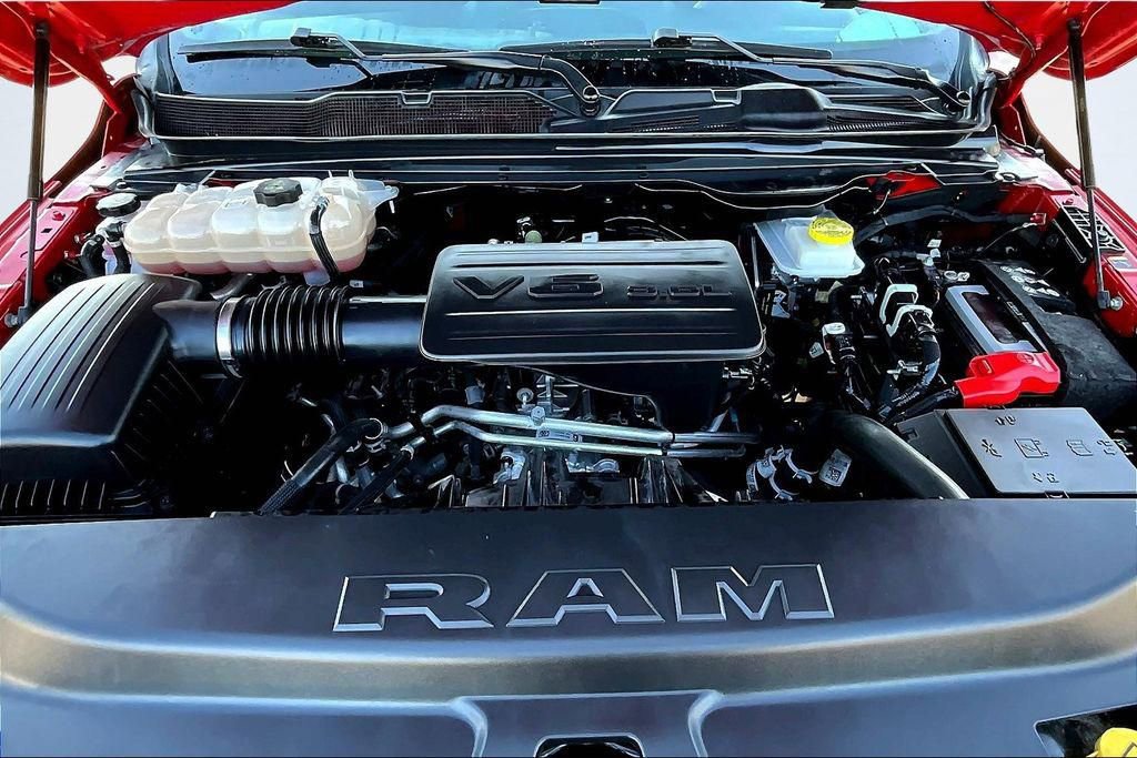 Used 2025 RAM 1500 Tradesman image 10