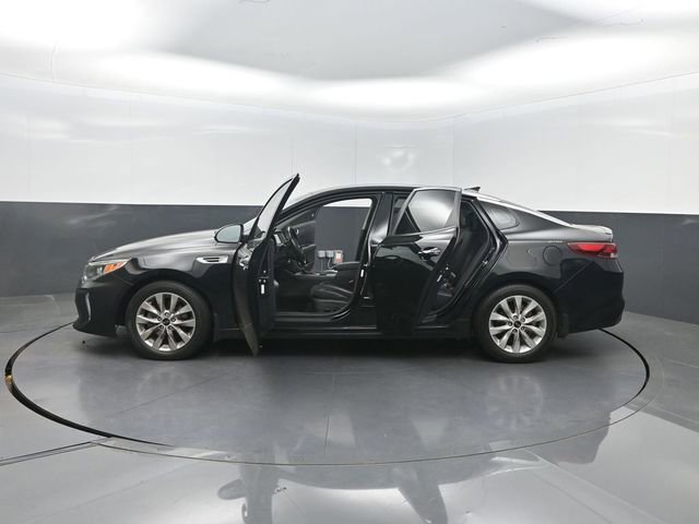 Used 2018 Kia Optima S FWD image 36