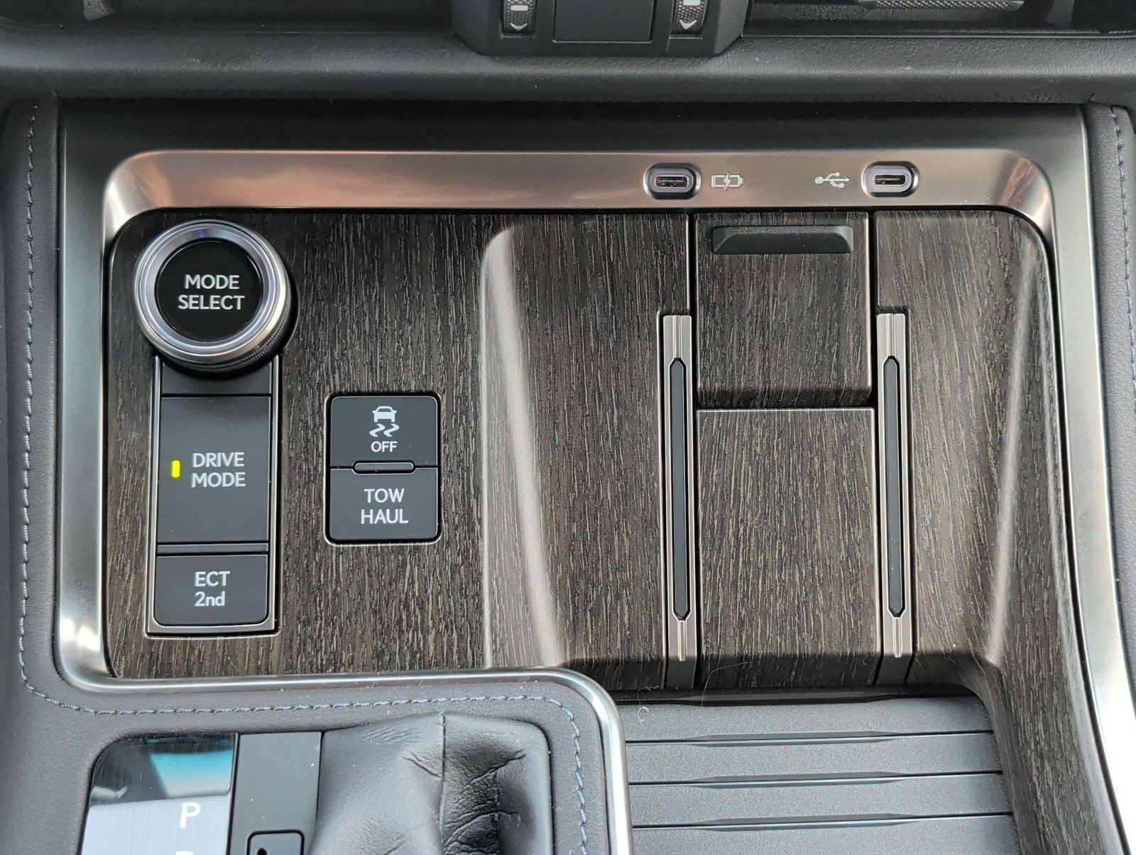 Certified 2026 Lexus GX 550 w/ Accessory Package (2T) AWD/4WD image 20