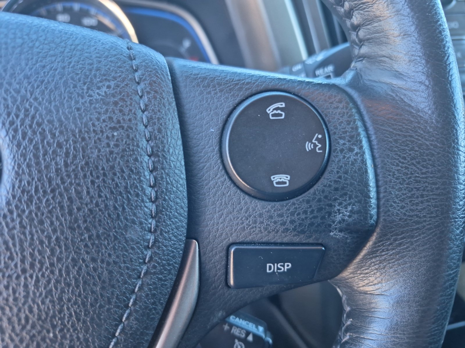 Used 2013 Toyota RAV4 Limited AWD/4WD image 27