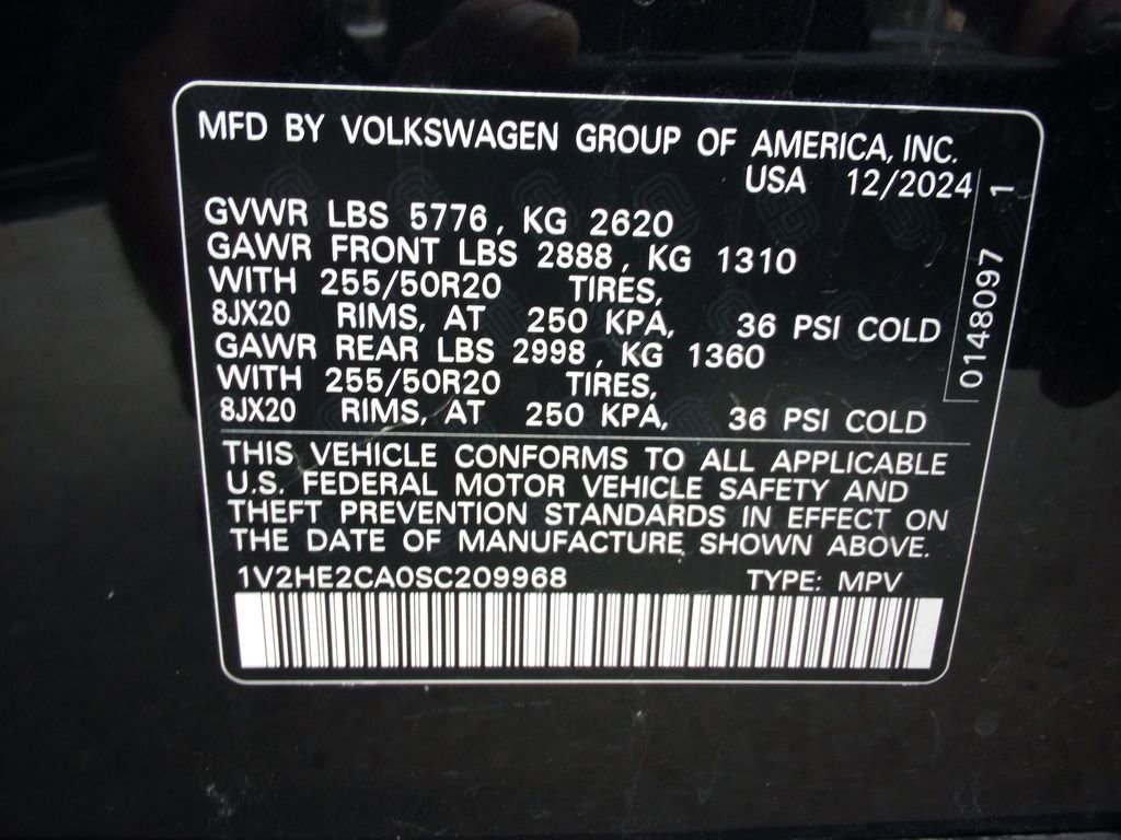 Used 2025 Volkswagen Atlas Cross Sport SE image 30