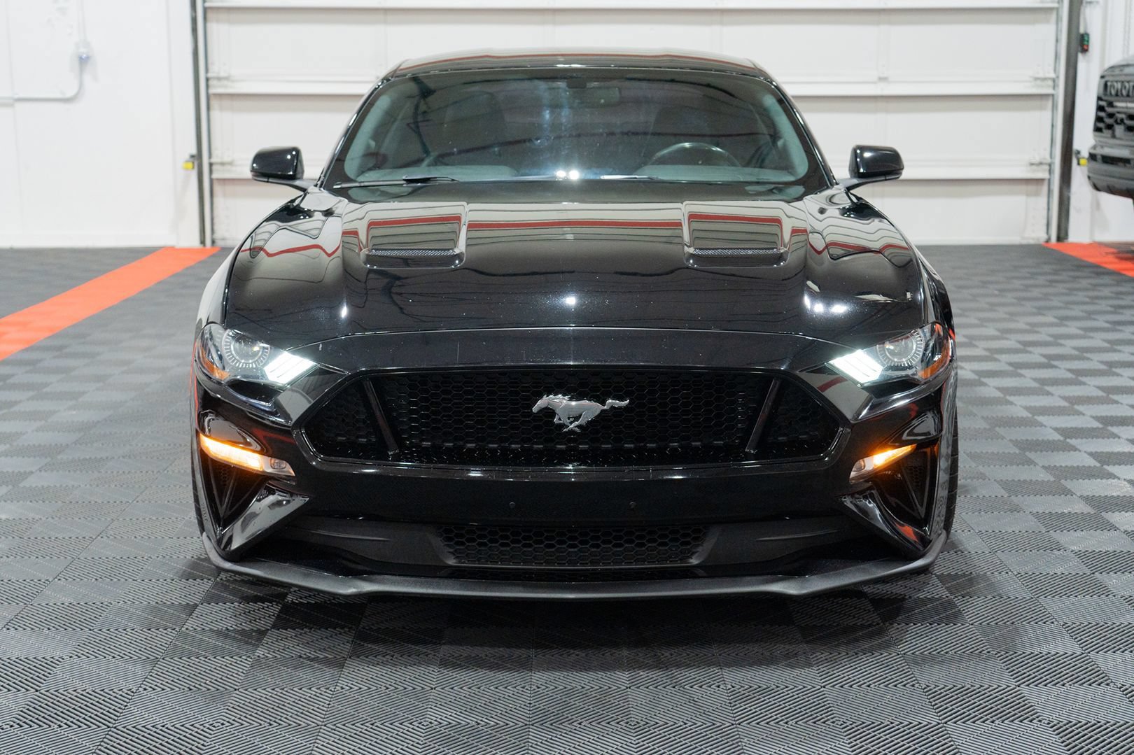 Used 2018 Ford Mustang GT Premium w/ Enhanced Security Package RWD image 2