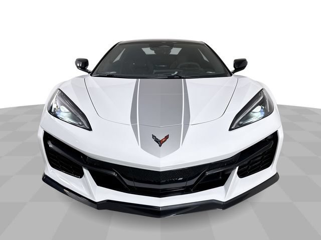 New 2027 Chevrolet Corvette Grand Sport RWD image 4
