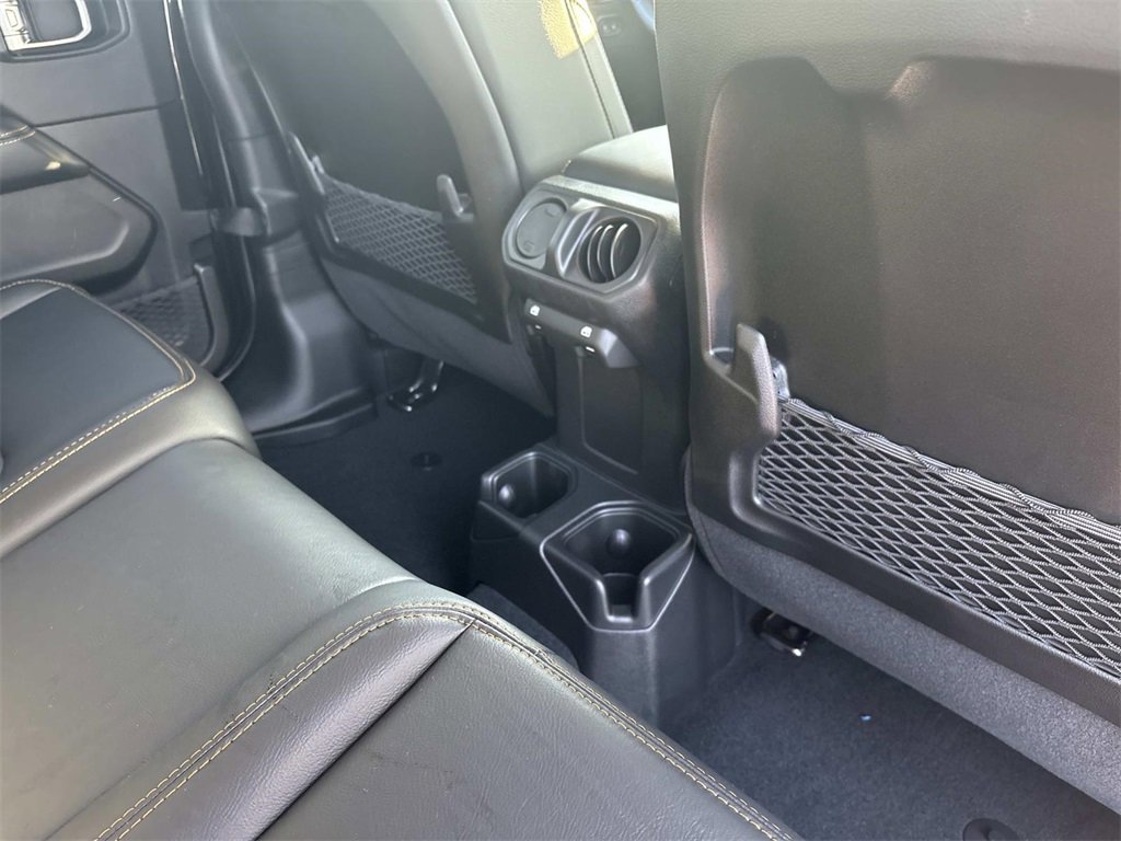 New 2025 Jeep Gladiator Sport image 16