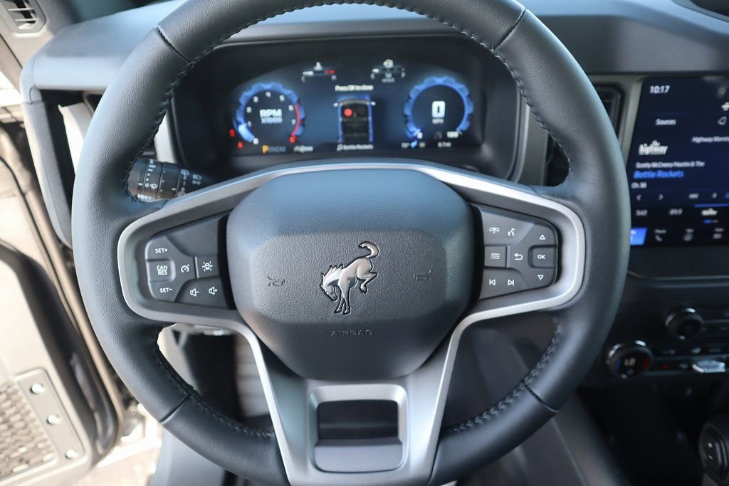New 2025 Ford Bronco Big Bend w/ Black Diamond Package image 3