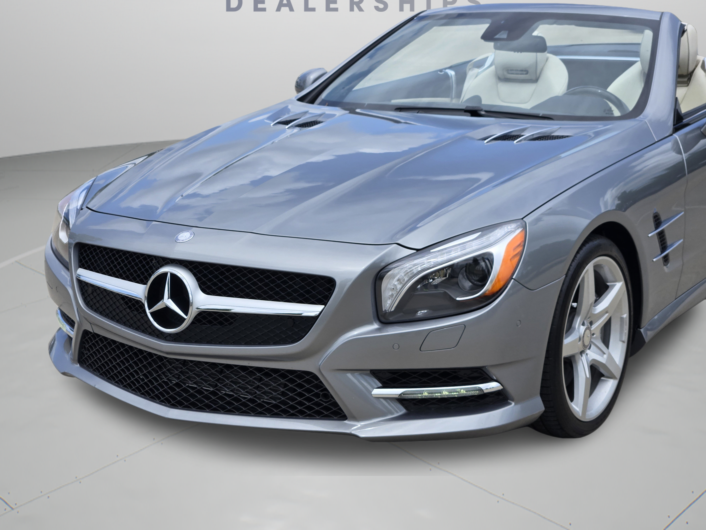 Used 2014 Mercedes-Benz SL 550 image 34