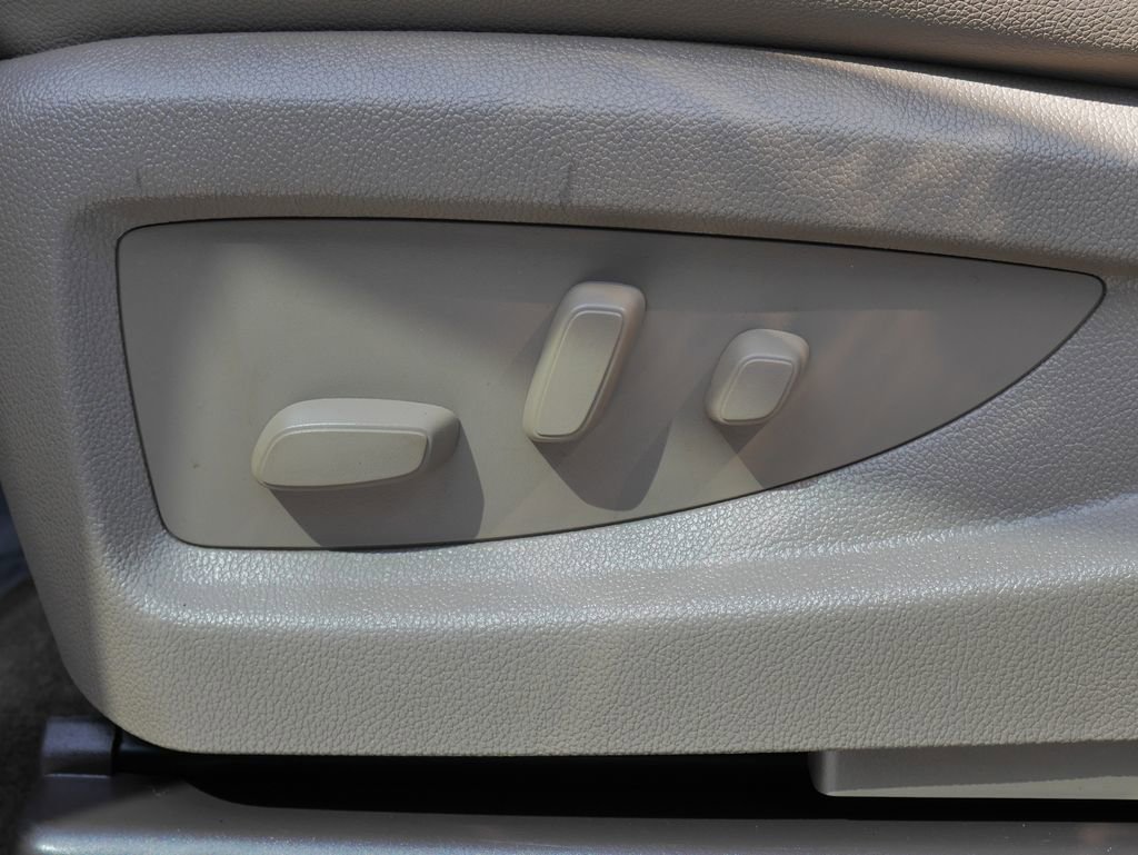 Used 2017 Chevrolet Silverado 1500 LTZ Z71 w/ LTZ Plus Package image 21