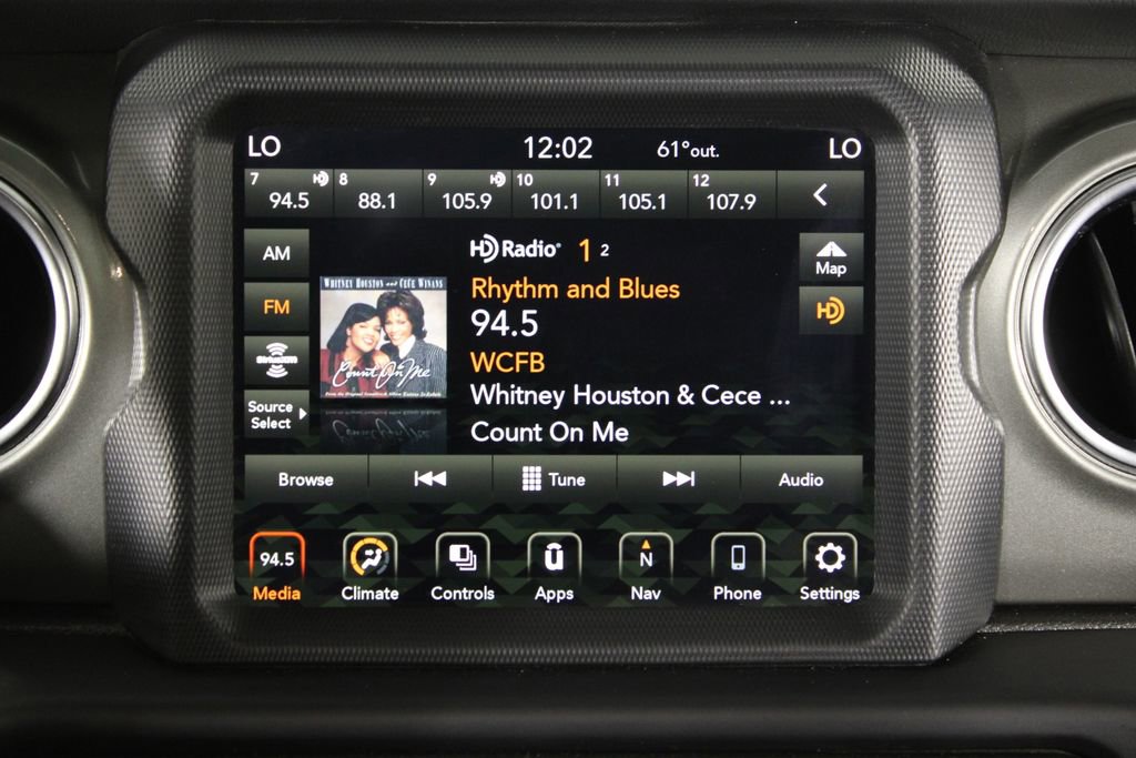 Used 2023 Jeep Gladiator Overland image 8