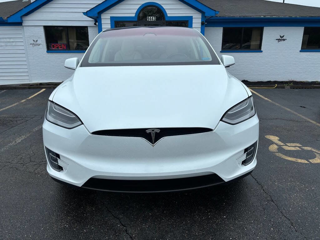Used 2018 Tesla Model X 75D AWD/4WD image 5
