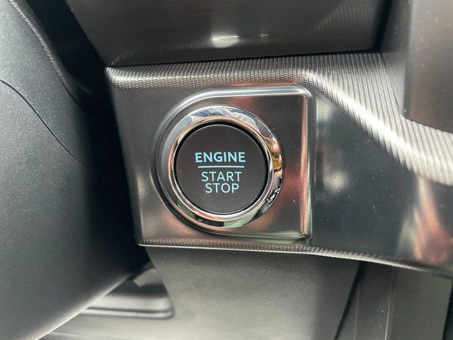 New 2025 Ford F150 Lariat w/ Equipment Group 501A Mid image 31