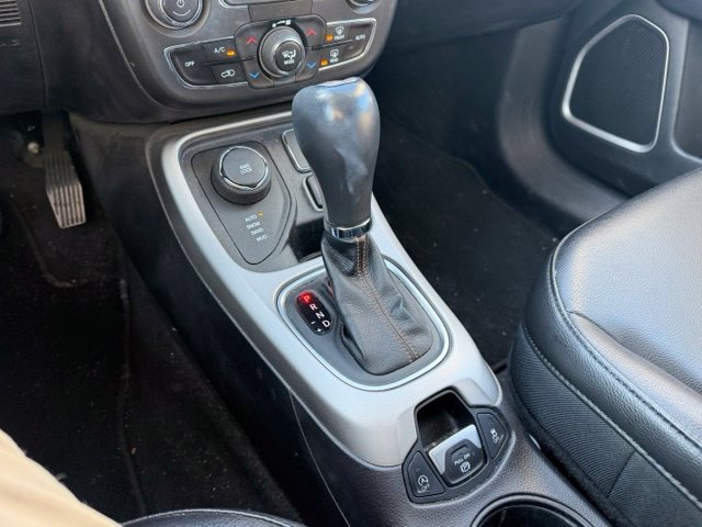 Used 2018 Jeep Compass Latitude w/ Popular Equipment Group AWD/4WD image 19