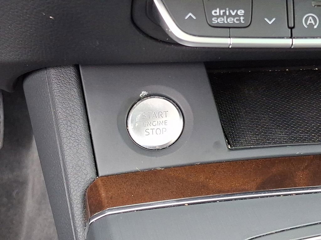 Used 2018 Audi Q5 2.0T Premium image 24