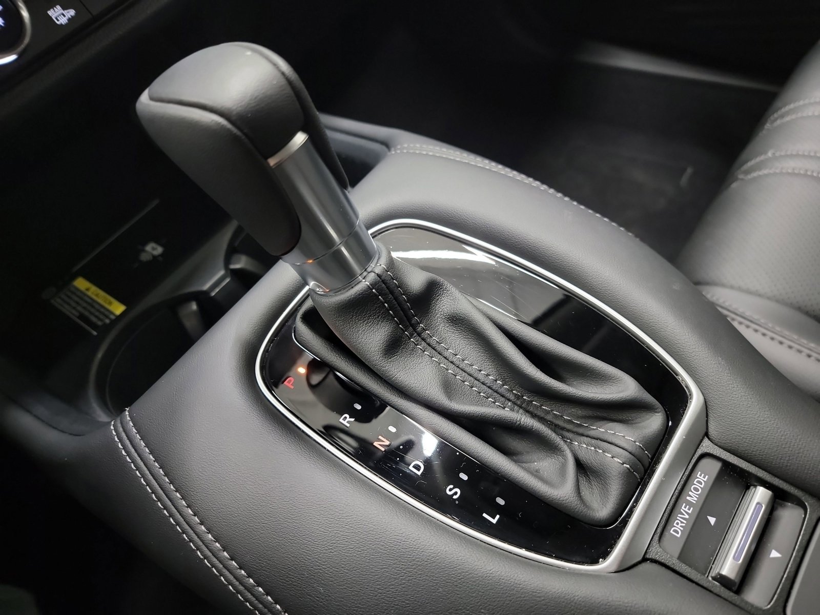 Used 2025 Honda HR-V EX-L image 27