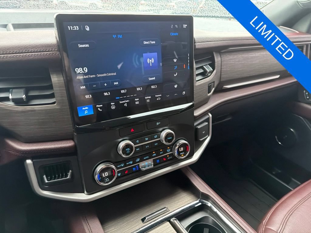 Used 2022 Ford Expedition Limited AWD/4WD image 14